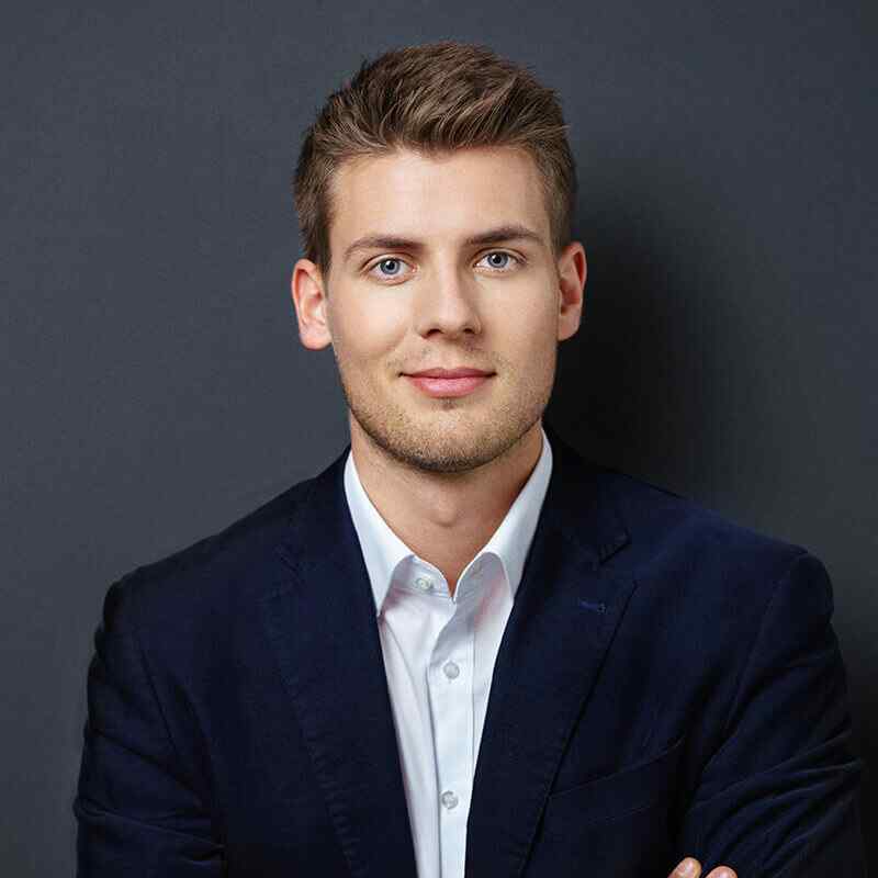 https://boutique-legal.com/wp-content/uploads/2019/10/image_team_04.jpg