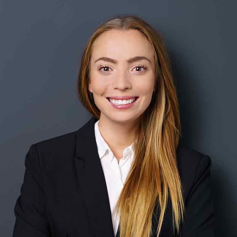 https://boutique-legal.com/wp-content/uploads/2019/10/image_team_06.jpg